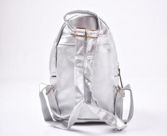 Дамска раница еко кожа сребриста