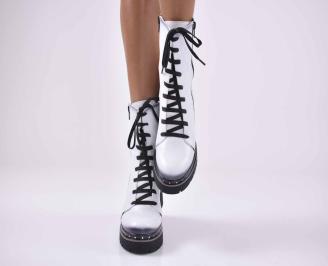 Дамски ежедневни боти естествена кожа бели EOBUVKIBG