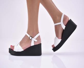 Дамски сандали естествена кожа на платформа бели EOBUVKIBG