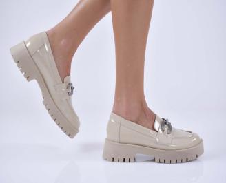 Дамски лоуфъри  естествен лак  бежови EOBUVKIBG