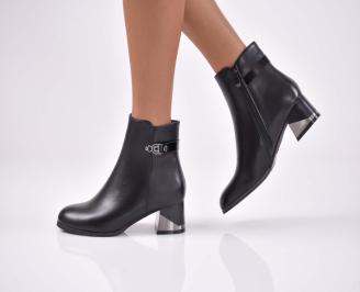 Дамски елегантни боти черни EOBUVKIBG