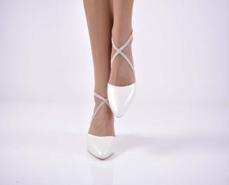 Дамски елегантни сандали бели EOBUVKIBG