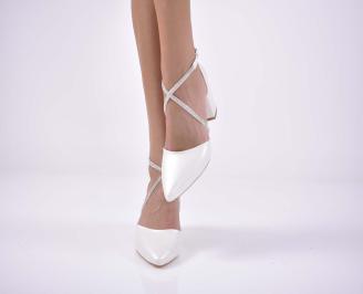 Дамски елегантни сандали бели EOBUVKIBG