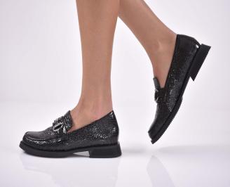 Дамски лоуфъри естествен лак черни EOBUVKIBG