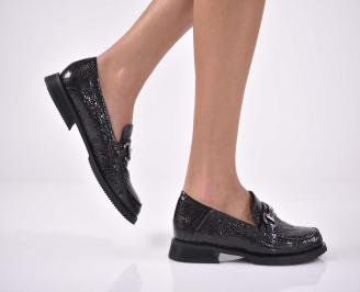 Дамски лоуфъри естествен лак черни EOBUVKIBG