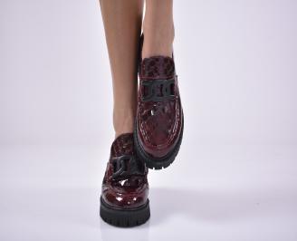 Дамски лоуфъри  естествен лак бордо EOBUVKIBG