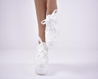 Дамски обувки на платформа бели EOBUVKIBG