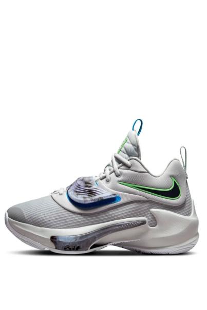 NIKE Zoom Freak 3 Shoes Gray