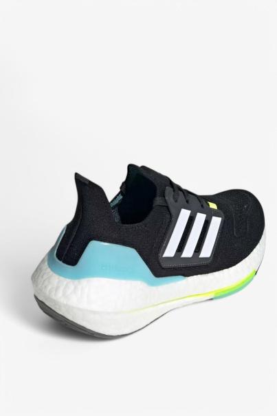 ADIDAS Ultraboost 22 Running Shoes Black/White