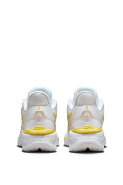 NIKE Star Runner 4 Shoes White/Yellow