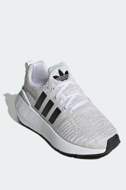 ADIDAS Originals Swift Run 22 Shoes White