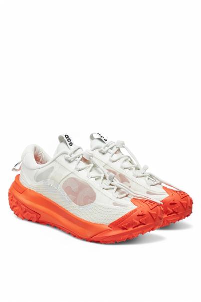 NIKE Acg Mountain Fly 2 Low Shoes White