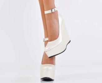 Дамски обувки на платформа перла EOBUVKIBG