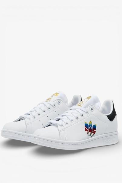 ADIDAS Originals Stan Smith Trefoil Shoes White 3