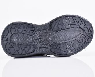 Mъжки маратонки гигант черни EOBUVKIBG