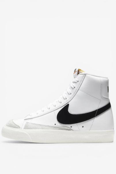 NIKE Blazer Mid 77 Shoes White