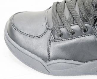 Детски  маратонки черни